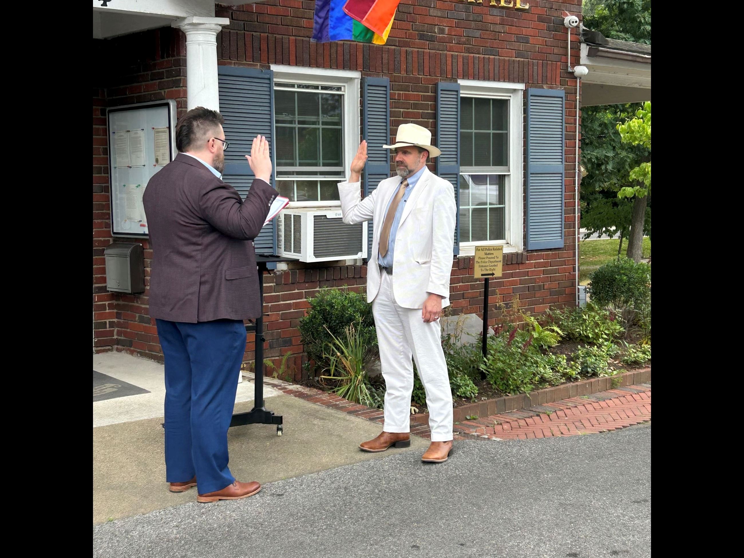 Councilmember Godfrey and Mayor Biermann in front of Town Hall